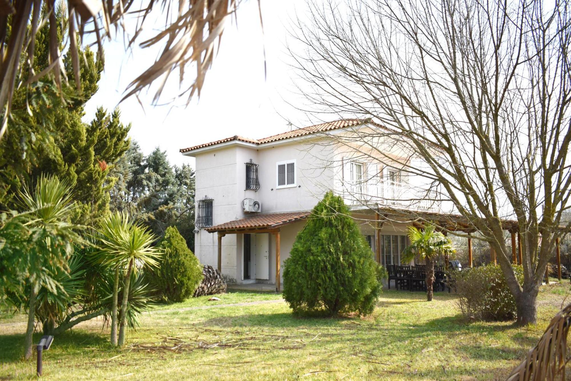 Villa Close To The Beach Ormos Panagias Exterior photo
